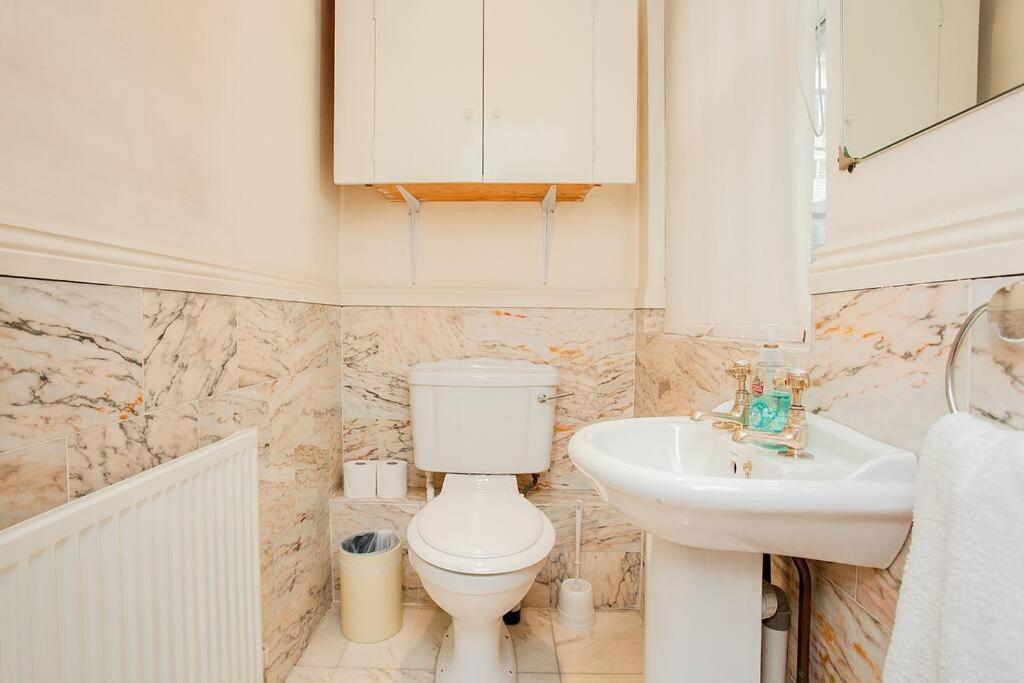 Bright 2 Bedroom Flat In Central Londra Dış mekan fotoğraf